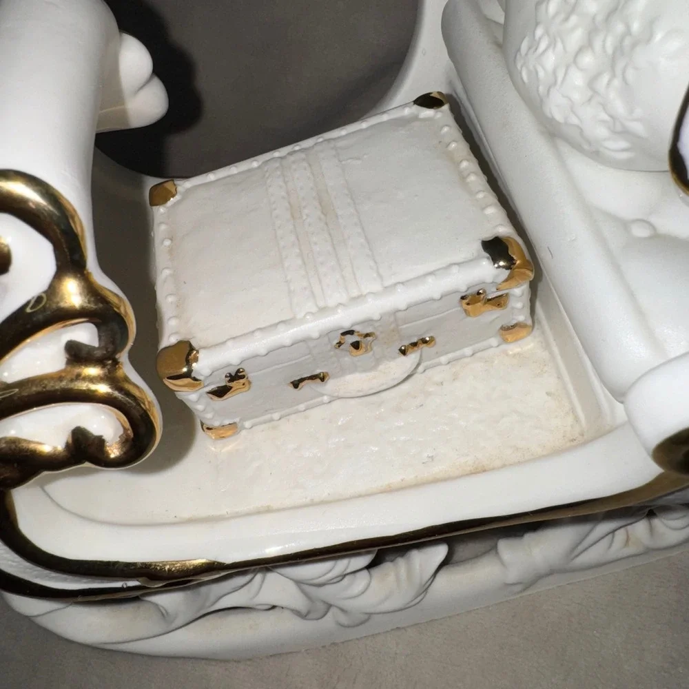 2001 Grandeur Noel Porcelain Sleigh Collectors Edition Christmas Decor Vintage